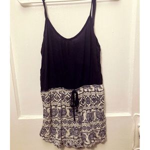 Elephant Designed Blue Rue21 Romper Size M